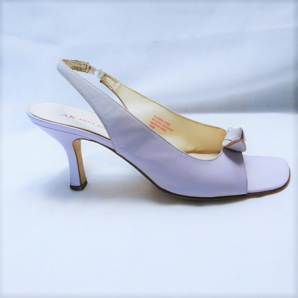 Anne Klein Lilac leather high heels. Dress shoes.